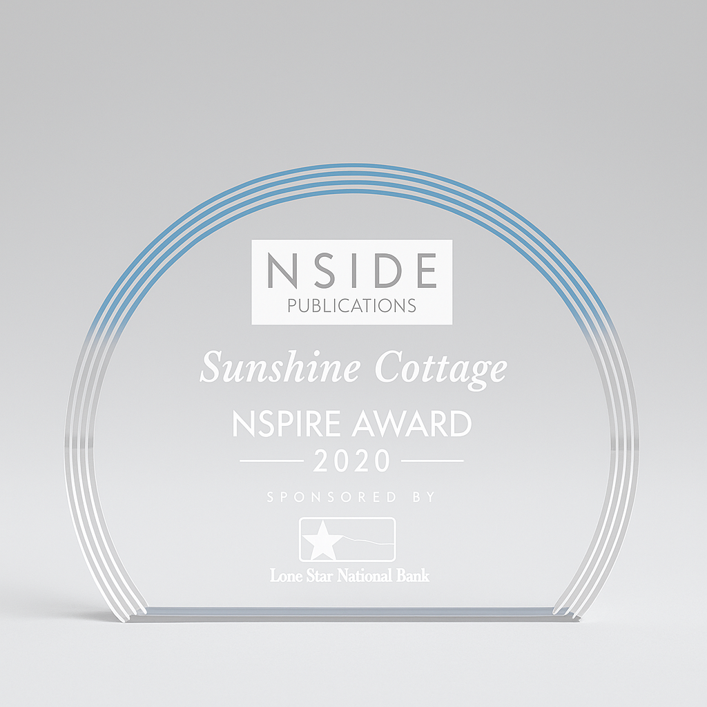 Acrylic Grooved Oval With Blue Base