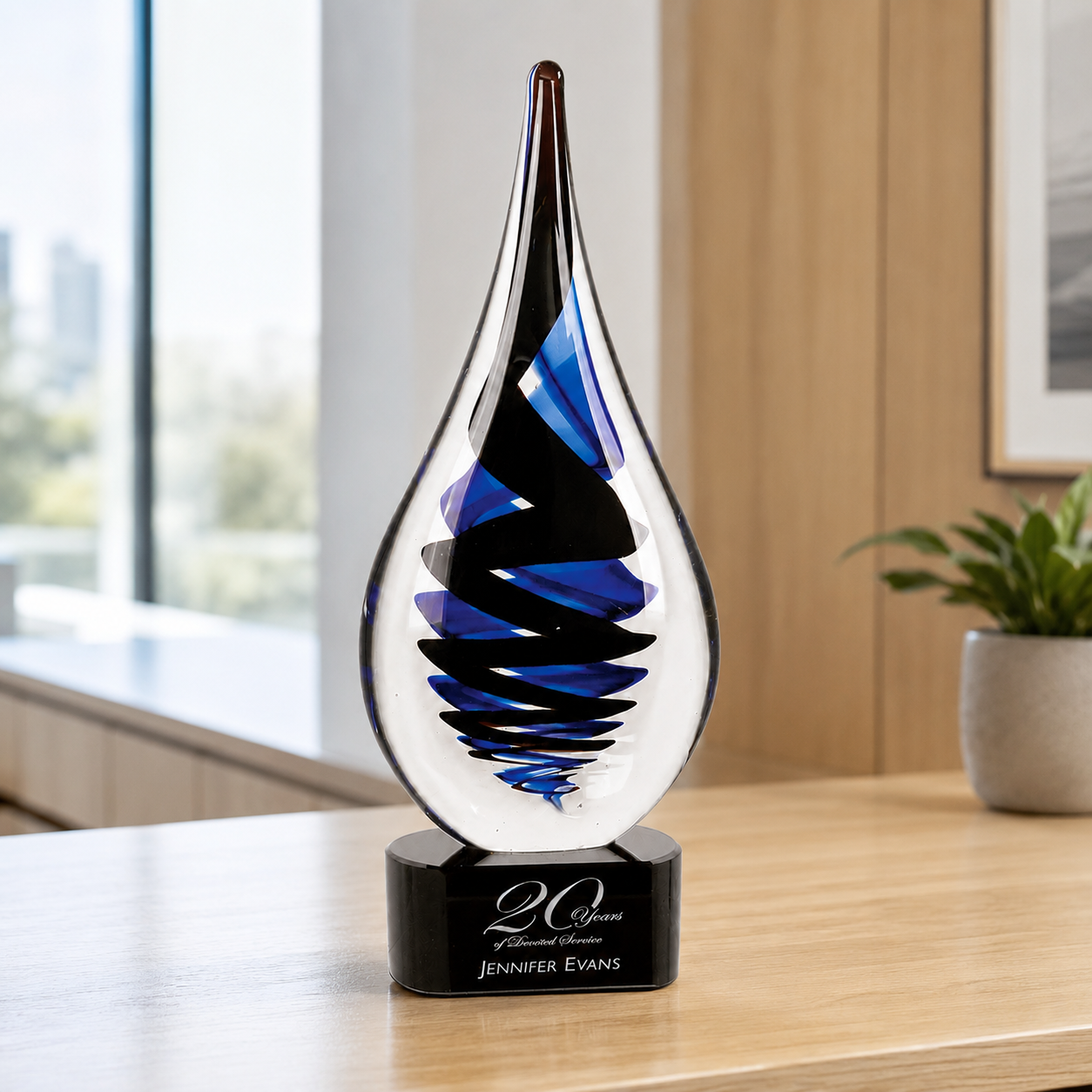 Black Twist Raindrop Art Glass Award