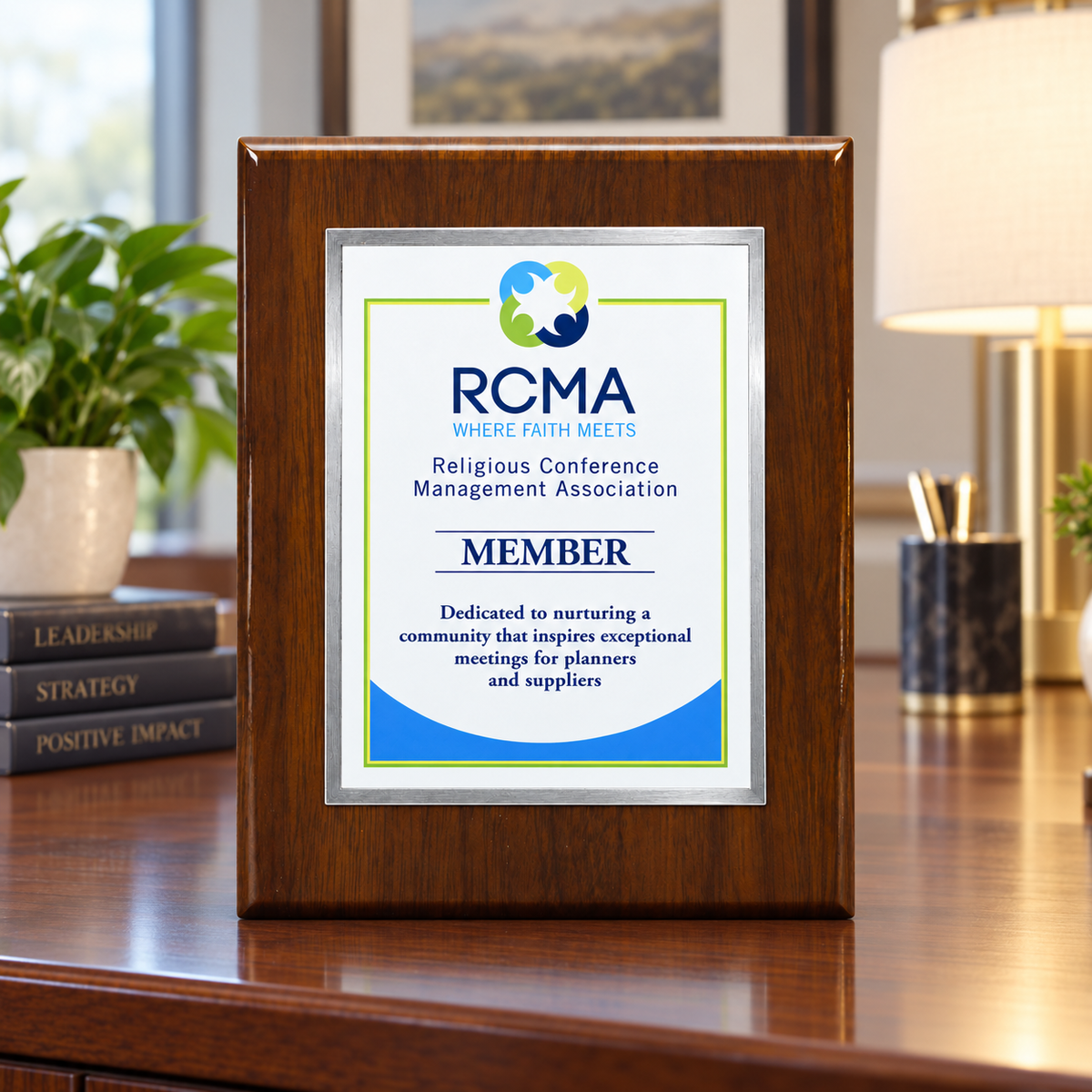 Executive Walnut Piano Finish Plaque with Color Plate