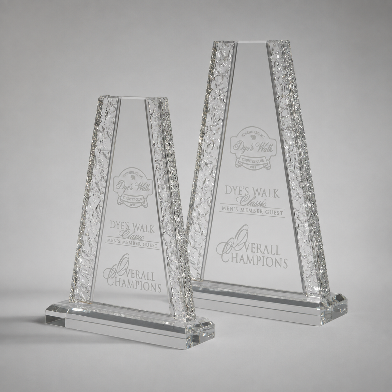 Crinkle Edge Tower Acrylic Award