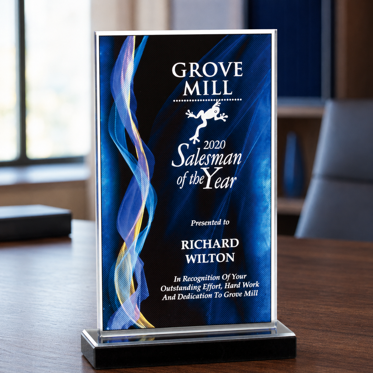 Illusion Swirl Acrylic Award